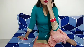 Hot beautiful Milf bhabhi roleplay sex beside innocent devar&excl; Indian xxx saarabhabhi6 clear Hindi audio